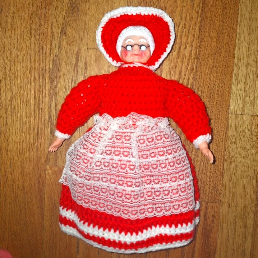 Christmas Mrs Santa Claus 13”‎ Vintage Dish Soap Bottle Doll Handmade Crochet